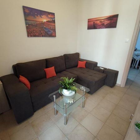 Eirini'S Place Nea Kallikrateia Buitenkant foto